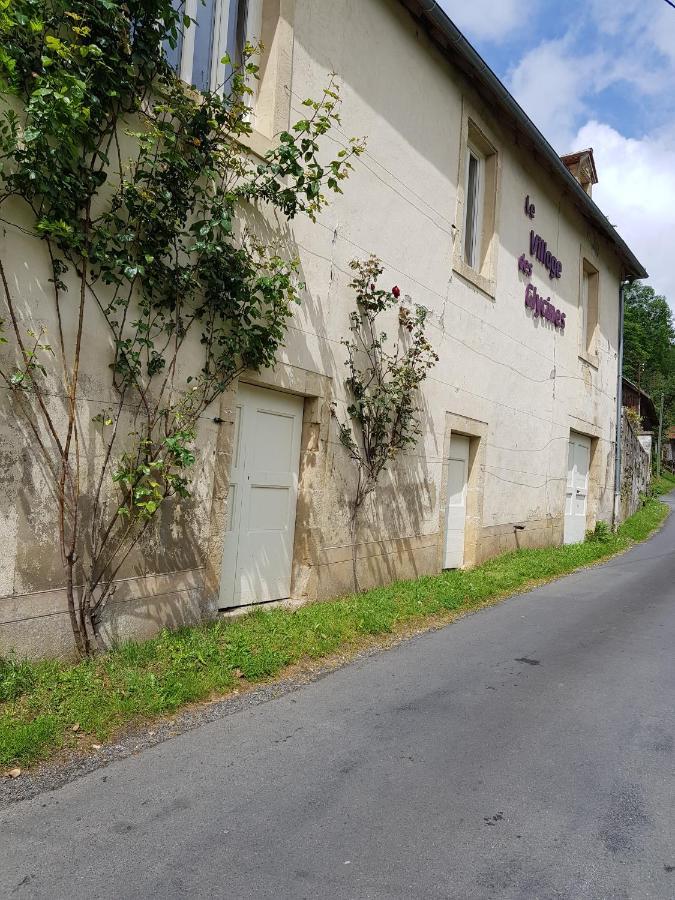 Le Village Des Glycines Carsac-Aillac Eksteriør billede